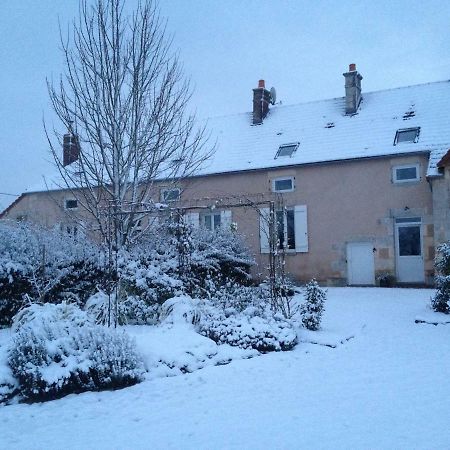 La Maison Du Puits Entrains-sur-Nohain Exterior foto